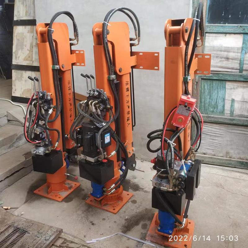 铁东区重汽蓝牌随车吊 3.2吨 国六动力强 液压驱动 农用自卸起重机